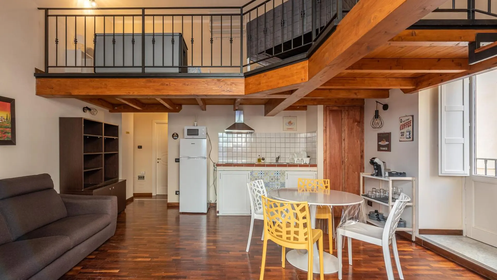 Alma Abbadia Apartment Palermo 0*,